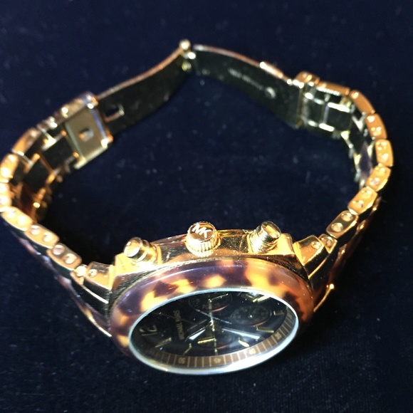 Michael Kors Chronograph Turtle Lady's Watch - Picture 3 of 4